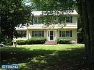1 Stella Dr, Bridgewater, NJ 08807