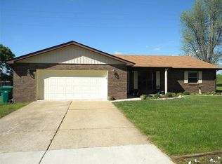 305 Blanc Lee Dr, Belleville, IL