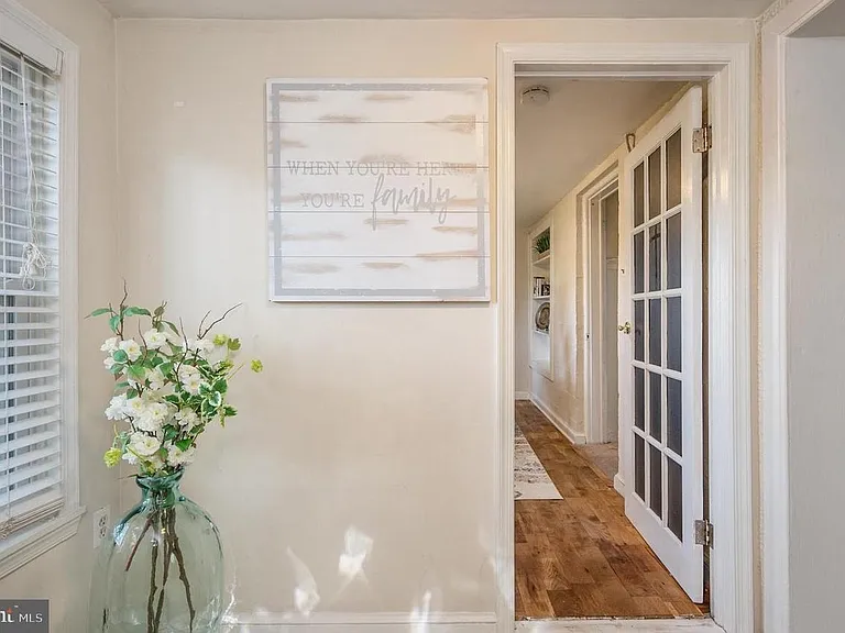 7019 Signal Hill Rd — Photo 16