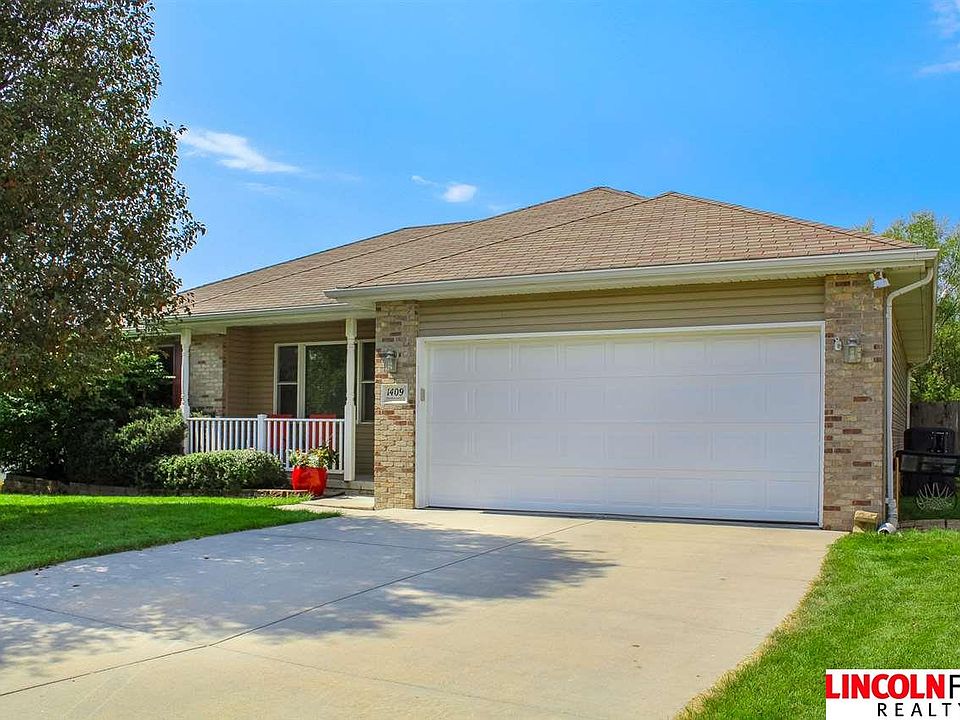 1st image of 1409 Meadow Lark Ct
