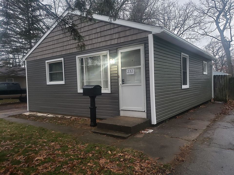 2nd image of 232 Burr St