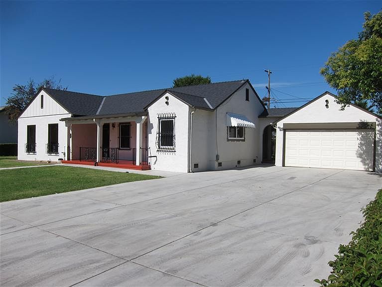 1st image of 2053 Oxford Way