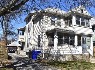 30-32 Los Angeles St, Springfield, MA 01107