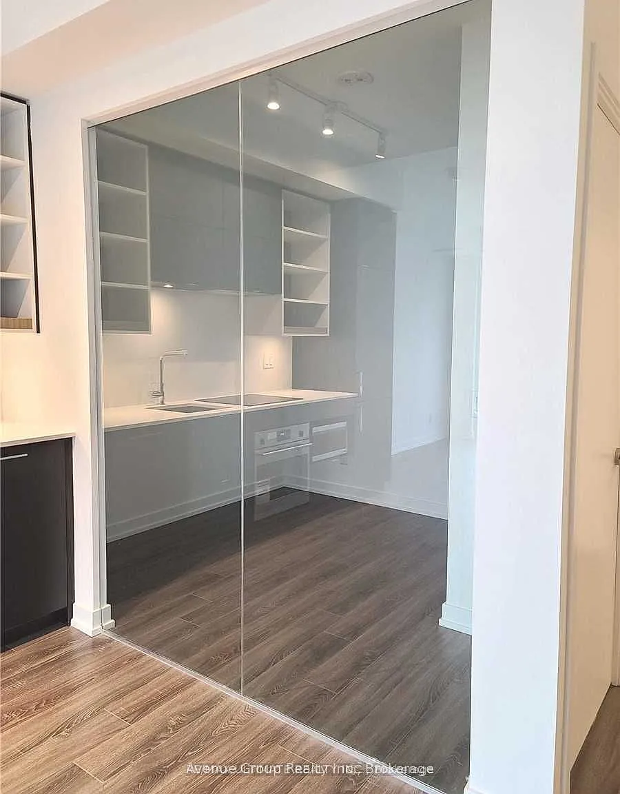 2 bed, $2,700 — Photo 4
