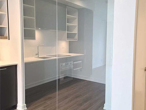 4th image of 20 Edward St #2012