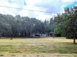 451 Comanche Dr, Medford, OR 97501