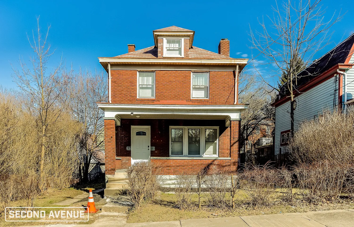 4 bed, 1.0 bath, 1620 sqft, $1,678 — Photo 1