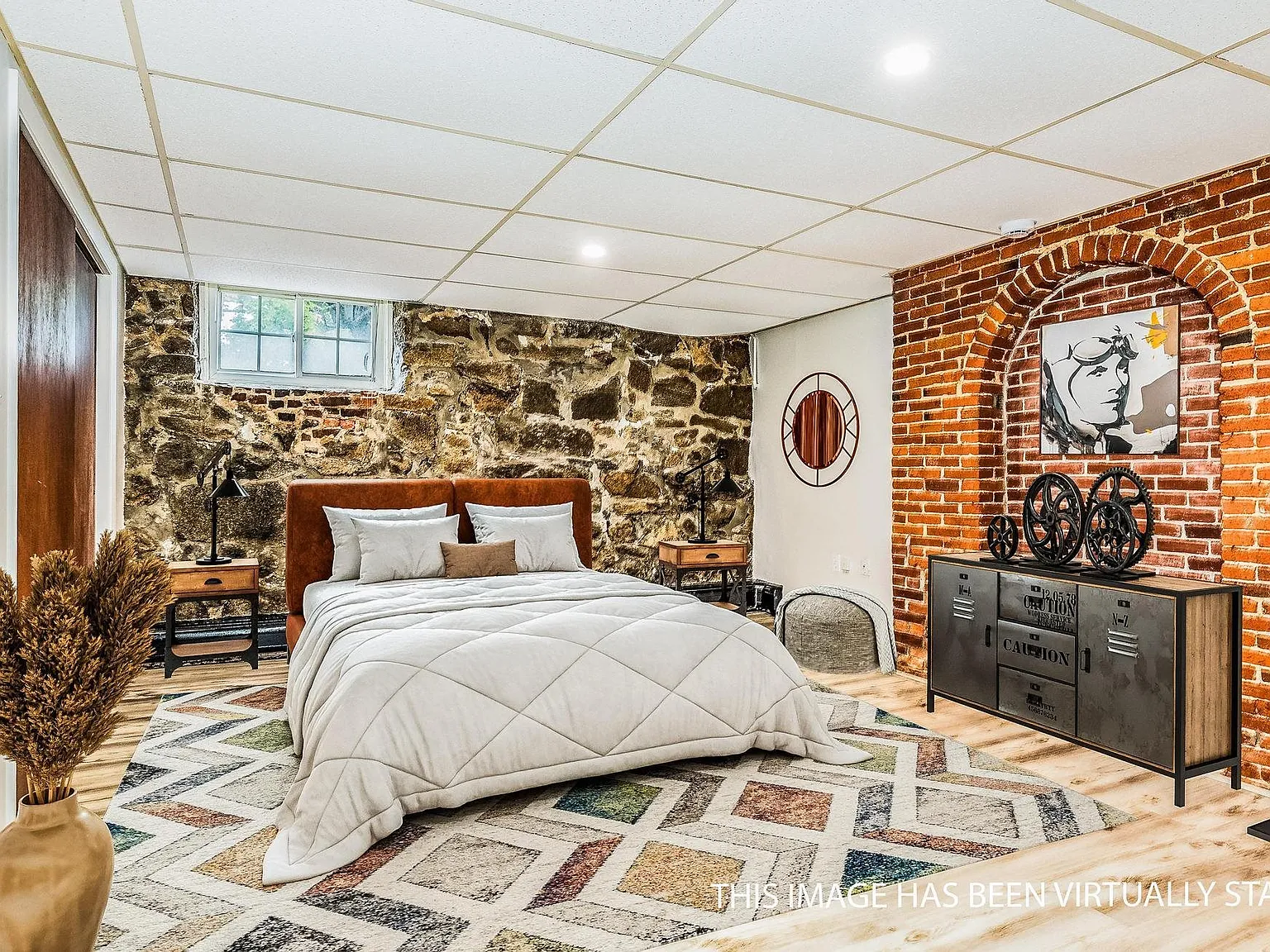 1 bed, 1.0 bath, 631 sqft, $2,300 — Photo 2