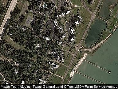 2nd image of 3 Beachwood