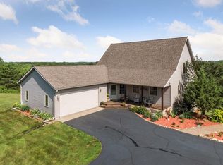 795 Starlight Ave, Hudson, WI 54016