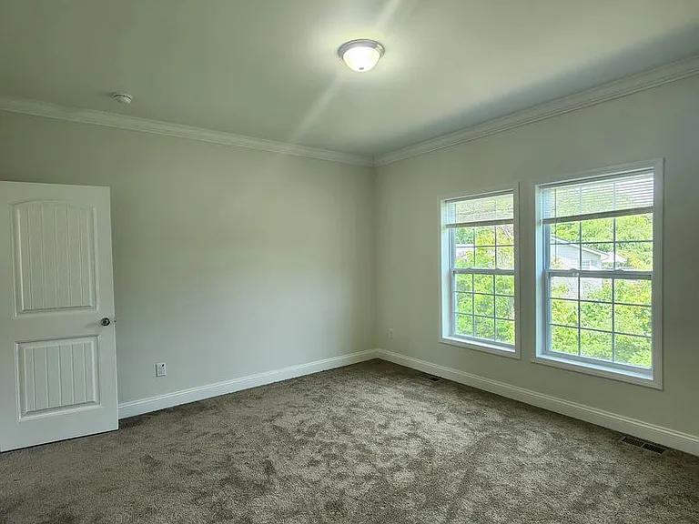 68 Brevard Knoll Dr — Photo 15