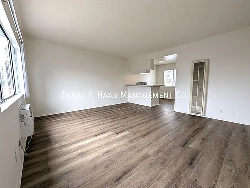 1006 E 32nd St #D Photo 1