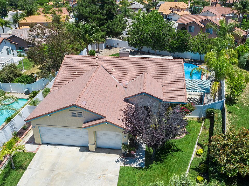 1st image of 22585 Belcanto Dr