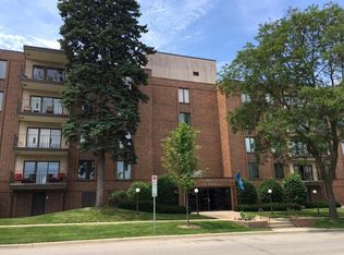 317 6th Ave SW APT 207, Rochester, MN 55902
