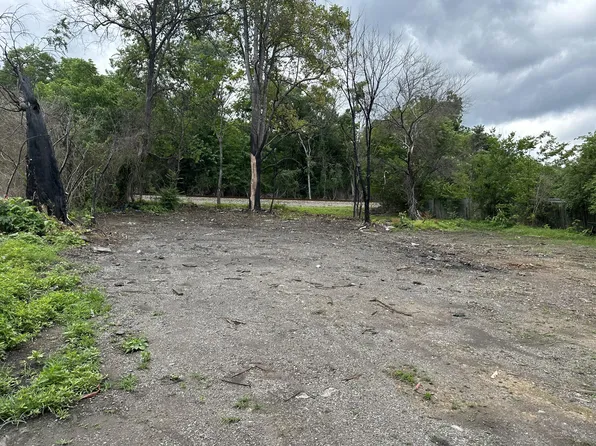14941 Railroad St, Sale Creek, TN 37373