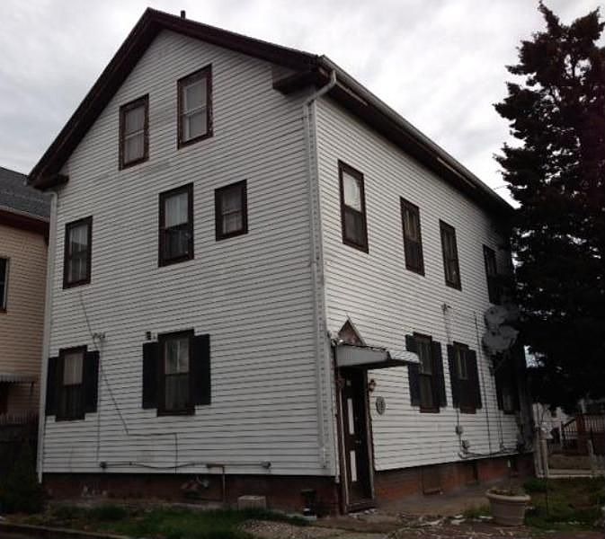 2nd image of 19 Rye St Fl 1