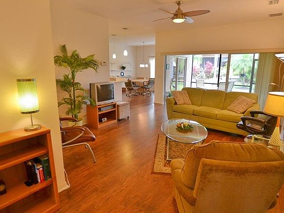 2nd image of 4456 Waterford Dr