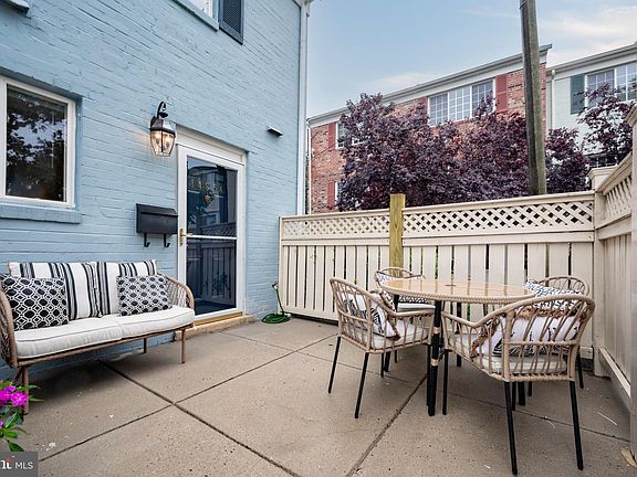 4th image of 1485 N Van Dorn St