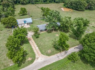 846 Farm Road 2032, Pierce City, MO 65723