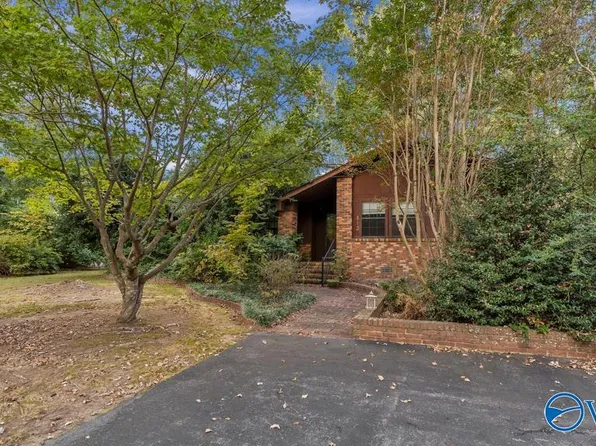 413 Mountain Heights Cir, Scottsboro, AL 35769