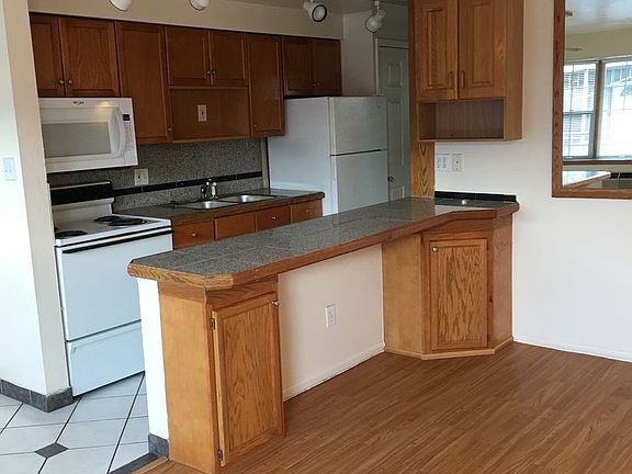 2nd image of 640-680 S Lashley Ln #680-310