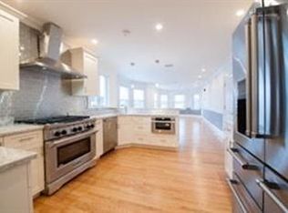 260 Boylston St #1, Watertown, MA 02472