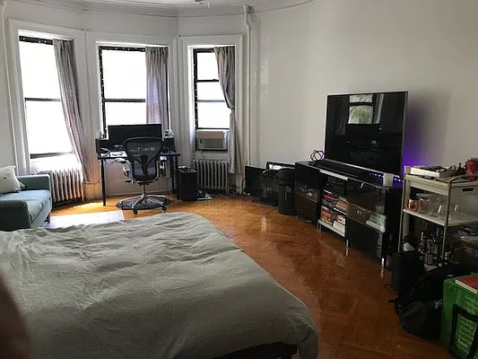 Rented by Yorgan Group, LLC | media 2