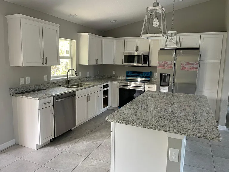 12286 Gulfstream Blvd — Photo 39