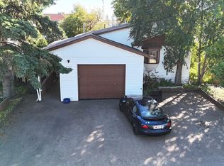 305 Calahoo Rd #252, Spruce Grove, AB T7X3K9