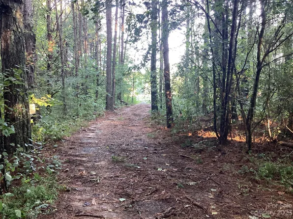 3455 E State Highway 10, Claremont, NC 28610