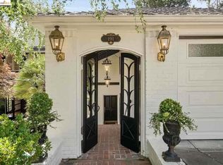 191 Sandringham Rd, Piedmont, CA 94611