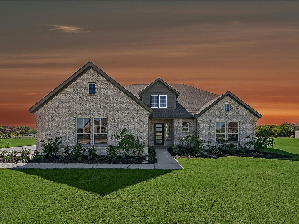 1st image of 585 Brown Rd