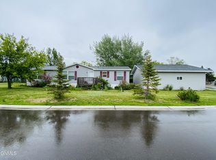 208 Indiana Ave, Alexander, ND 58831