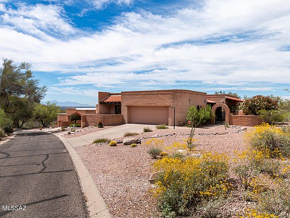 2nd image of 5469 N Camino Del Penoso
