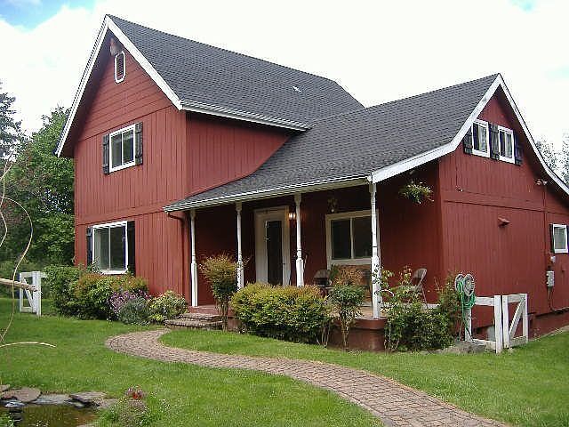 Beautiful Remodeled Farmhouse