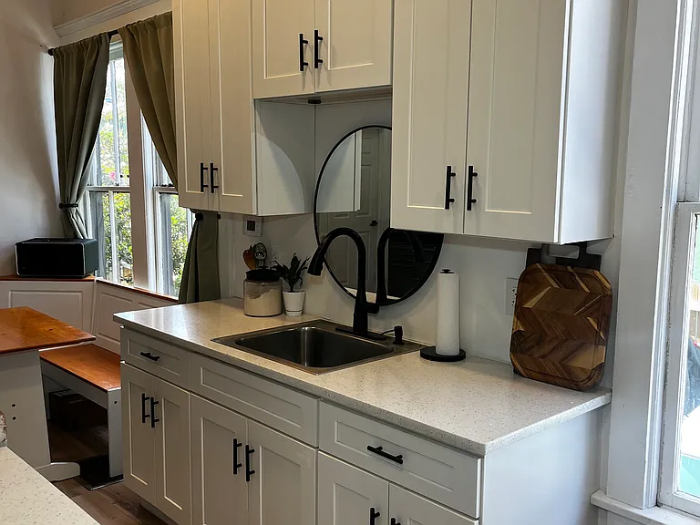 1407 Walnut St — Photo 10