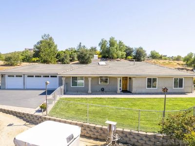 27611 Kiavo Dr, Valley Center, CA, 92082