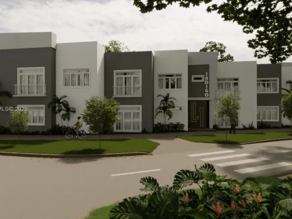 17611 SW 102nd Ave, Miami, FL 33157