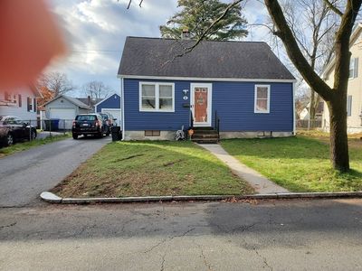 98 Drexel St, Springfield, MA, 01104