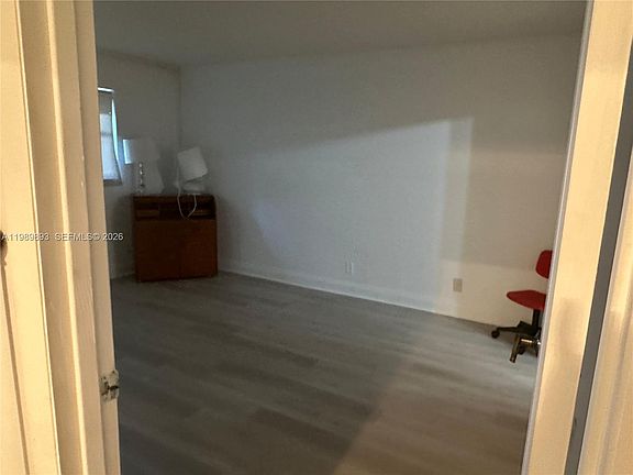 4th image of 410 SE 2nd St APT 118