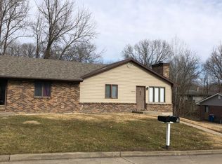 2139 Louis Dr #B, Jefferson City, MO 65101