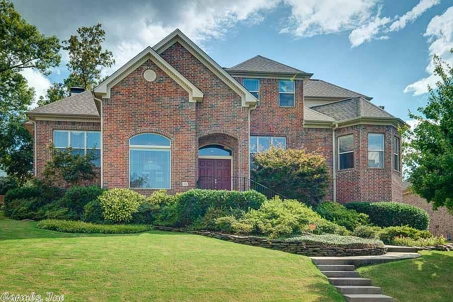 1st image of 300 Wellington Woods Loop