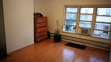 Rented by Winzone Realty Inc