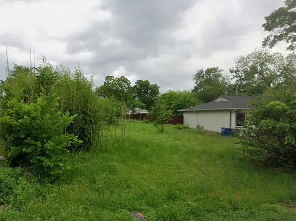 7031 Fairdale Ave, Dallas, TX 75227