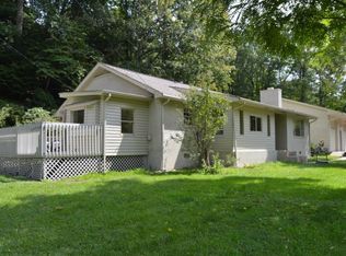 249 Shell Creek Rd, Roan Mountain, TN 37687