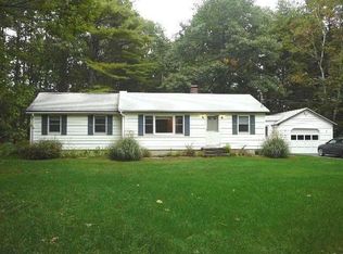 281 Yarmouth Rd, Gray, ME 04039