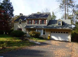 425 Station Ave, Glenside, PA 19038