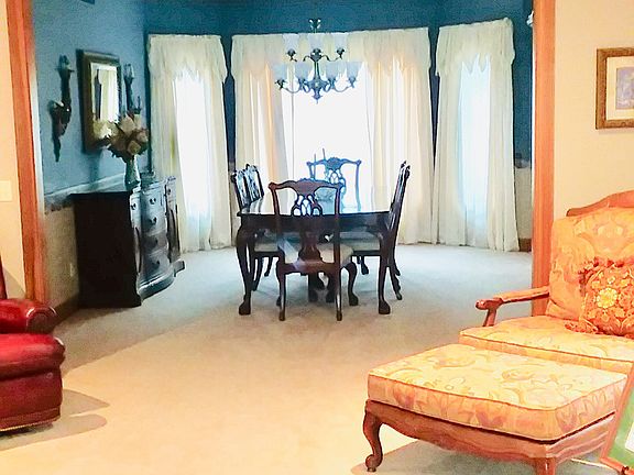 Family Room into Dining Room