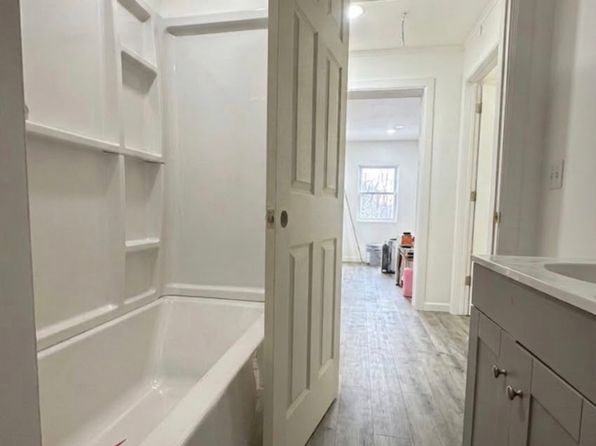 507 W Seneca St #2