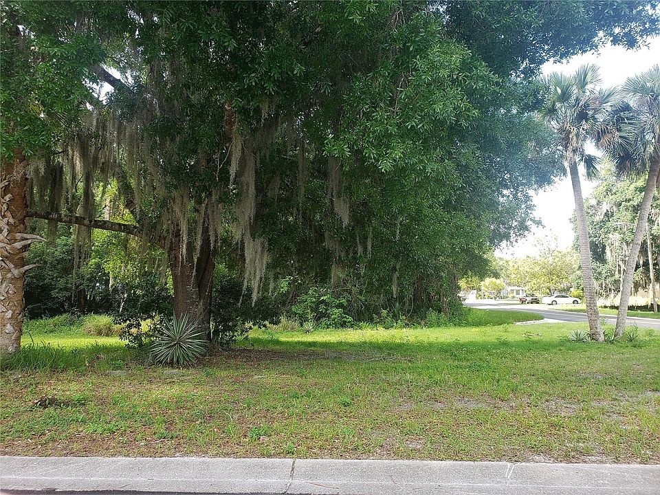 1st image of 1017 E Hazzard Ave